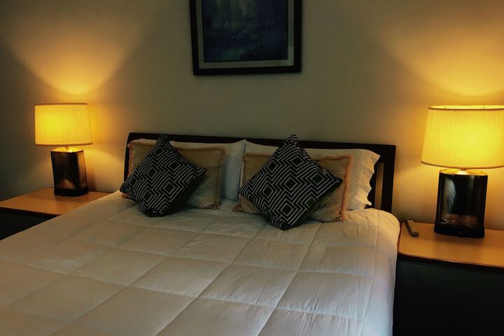 Room 48 of 82