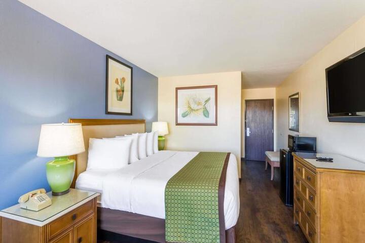 DAYS INN BENSON