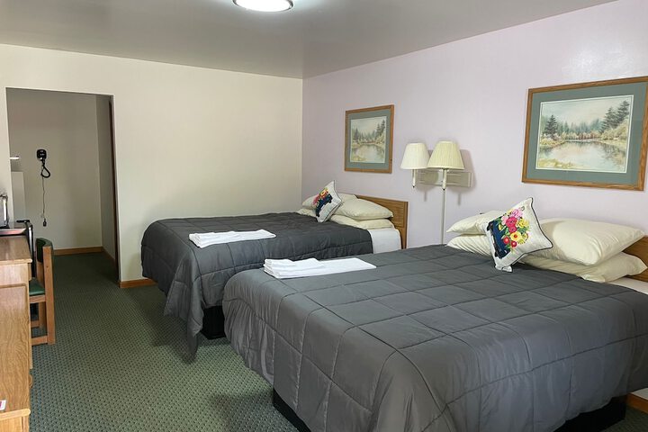 Room 18 of 32