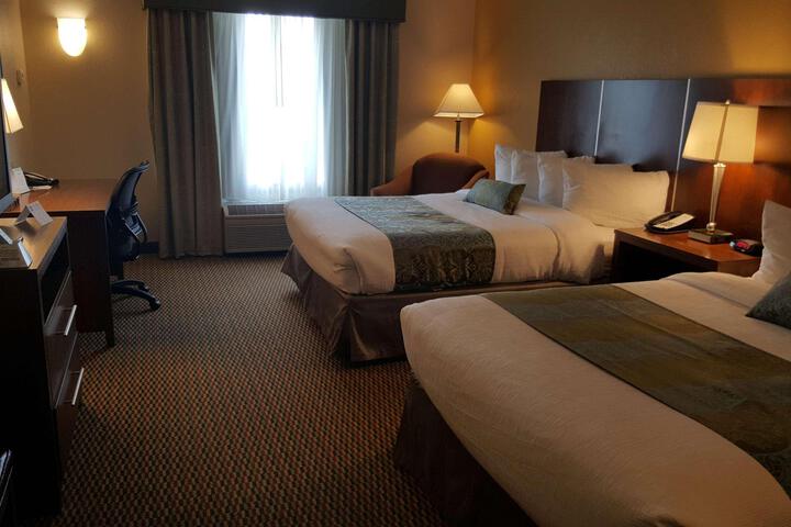 Best Western Plus Airport Inn Suites