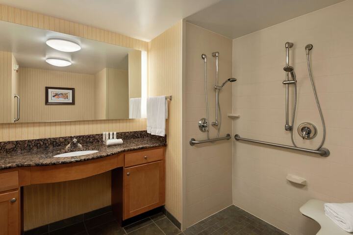 Room 20 of 40