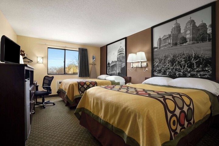 Room 17 of 19