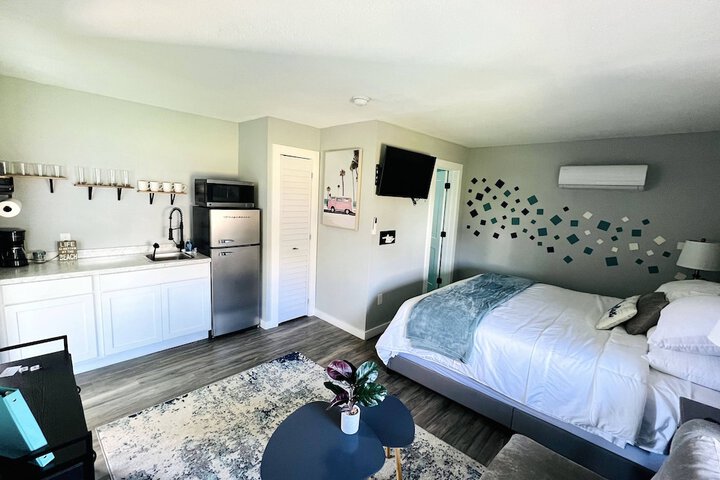 Room 95 of 100