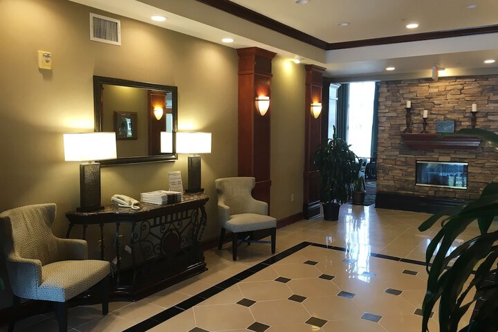 Staybridge Suites Lake Forest by IHG