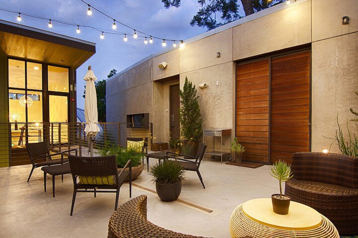Terrace/Patio 74 of 77