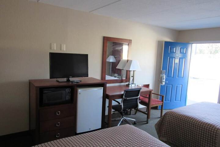 Room 11 of 26