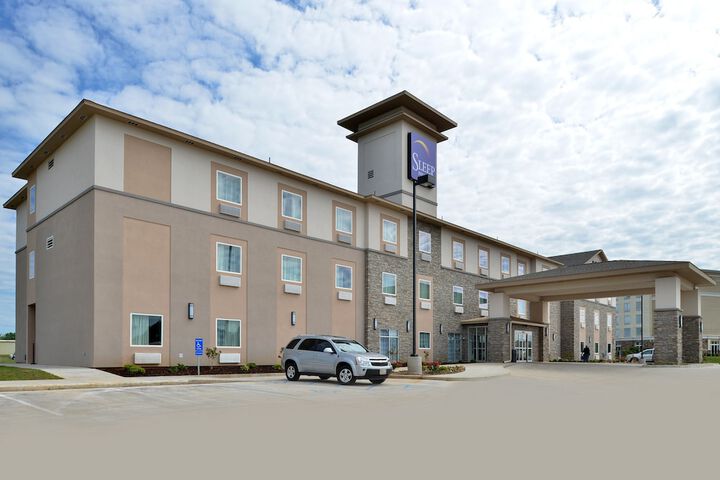 Sleep Inn & Suites Meridian - Bonita Lakes