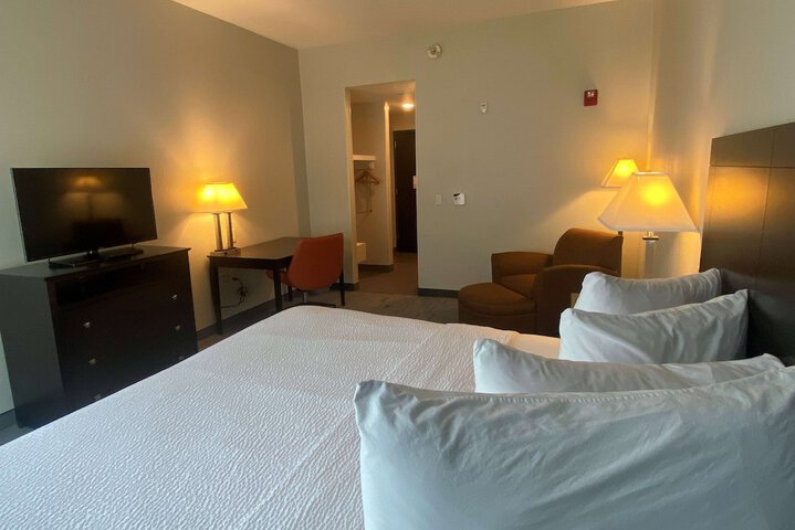 Room 8 of 63
