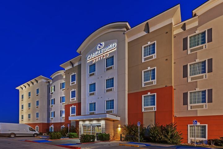 Hotel 4 of 20