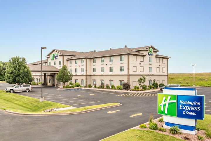 Hotel 4 of 42