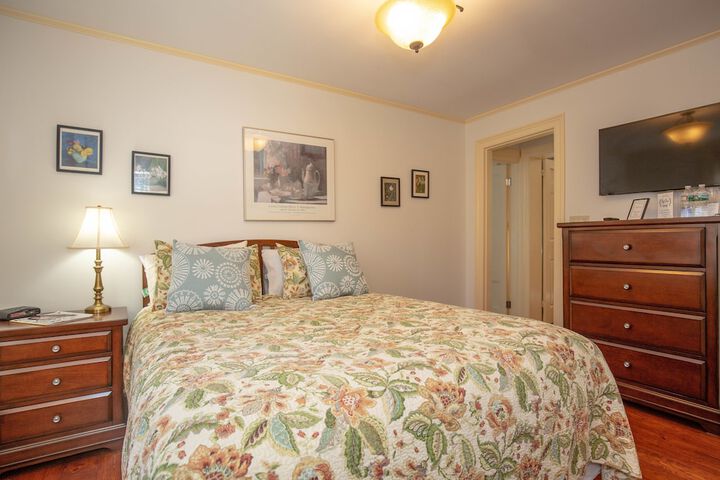 Room 57 of 115