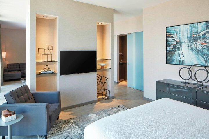 Room 15 of 49