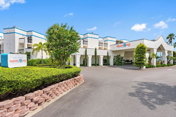 OASIS BAY SUITES Tampa, Busch Gardens, USF