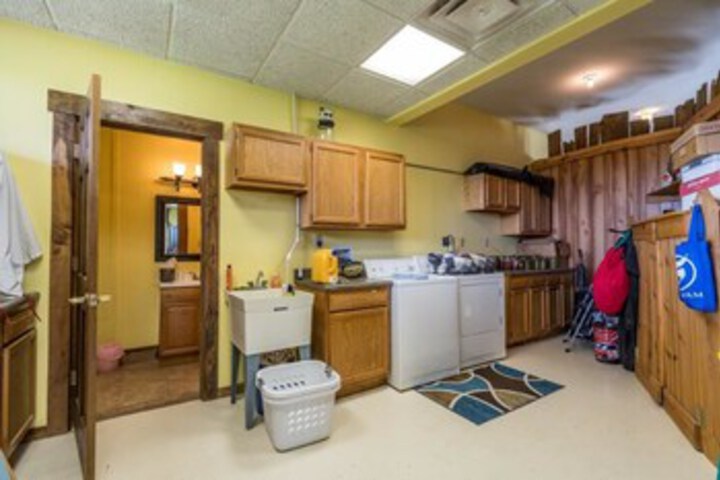 Fling B & B