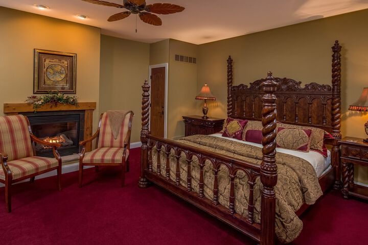 Goldmoor Inn