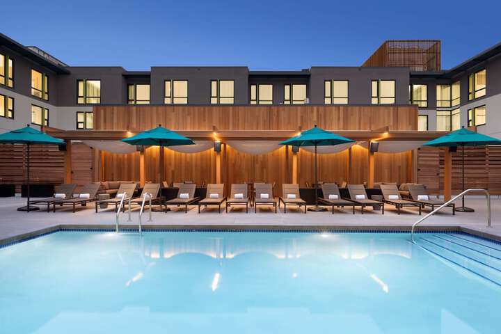 Pool 4 of 38