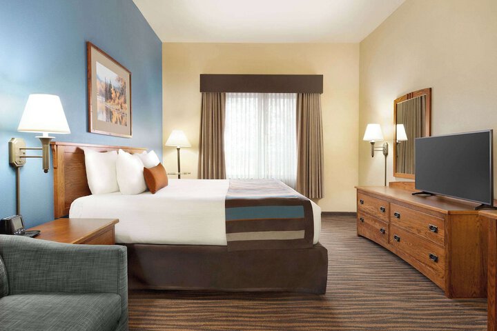 Wingate by Wyndham Greenwood Village / Denver Tech