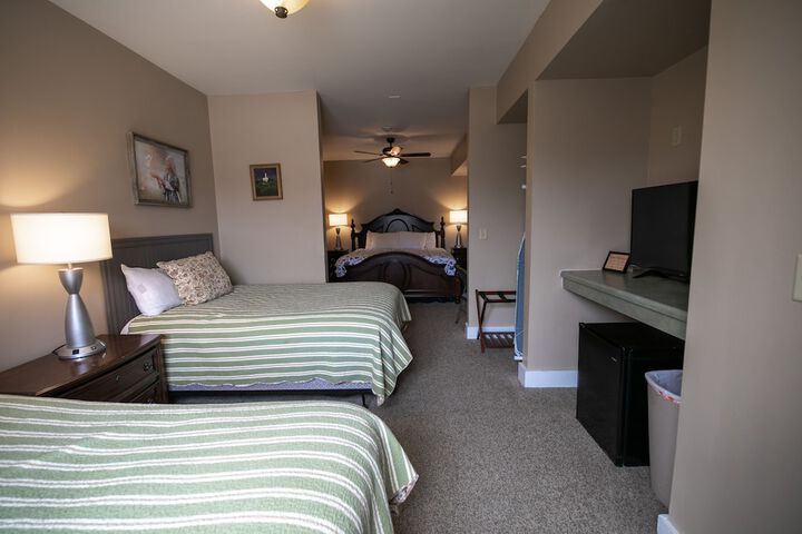 Room 8 of 78
