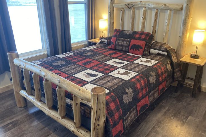 Keweenaw Waters Resort