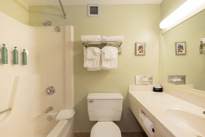 Fireside Inn & Suites West Lebanon