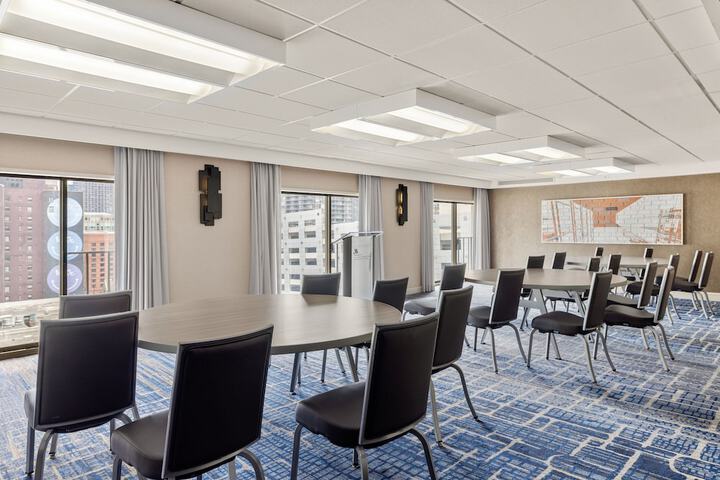 Chicago Marriott Downtown Magnificent Mile