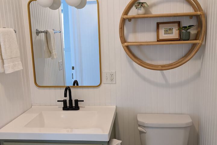 Room 15 of 25
