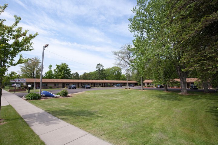 Hotel 8 of 25