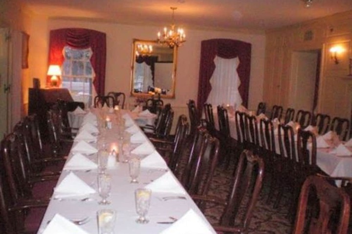 Montague Inn