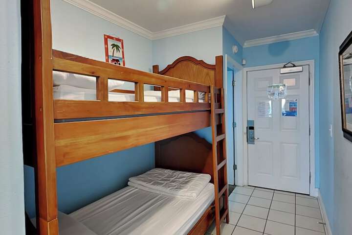 Room 148 of 394
