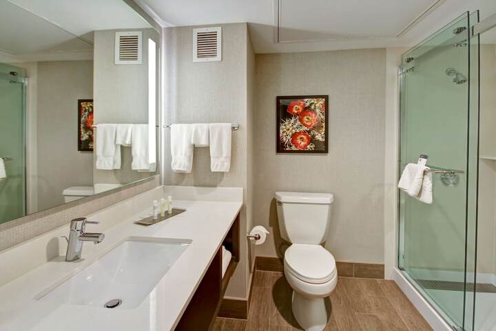 Room 54 of 90