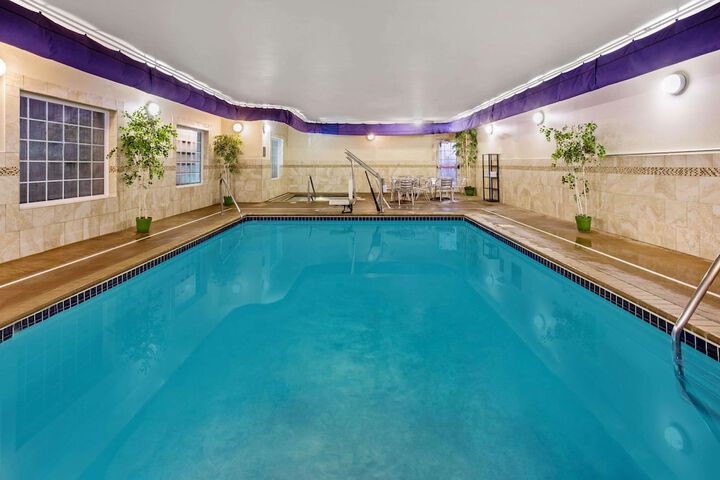 Pool 6 of 39