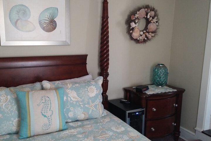 Island Guest House B & B