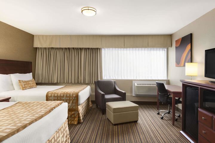 Room 11 of 23