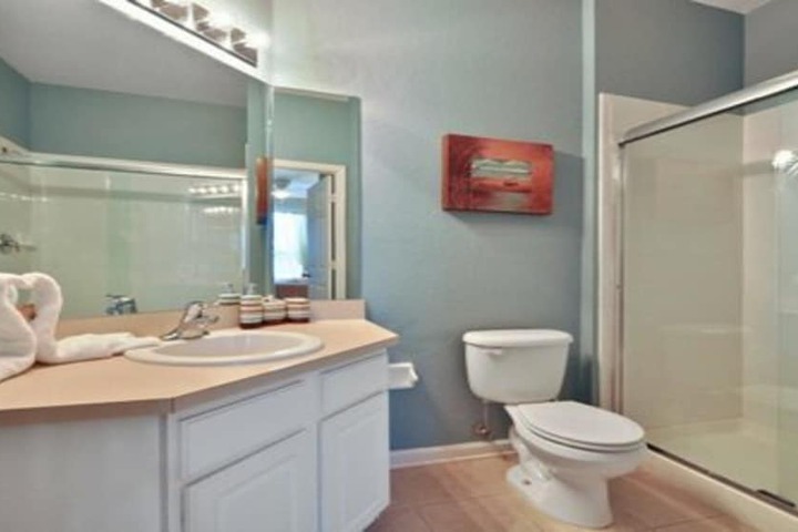 Room 15 of 29