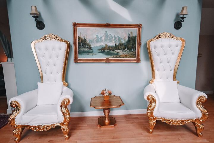 Room 11 of 30