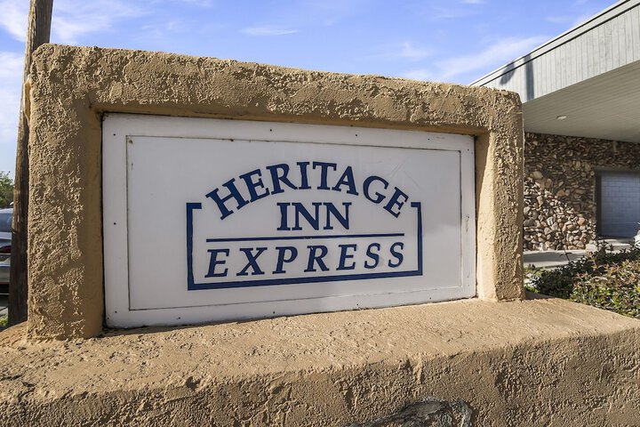 Hotel 10 of 39