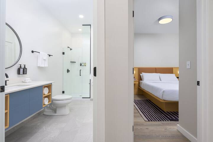 Room 29 of 52