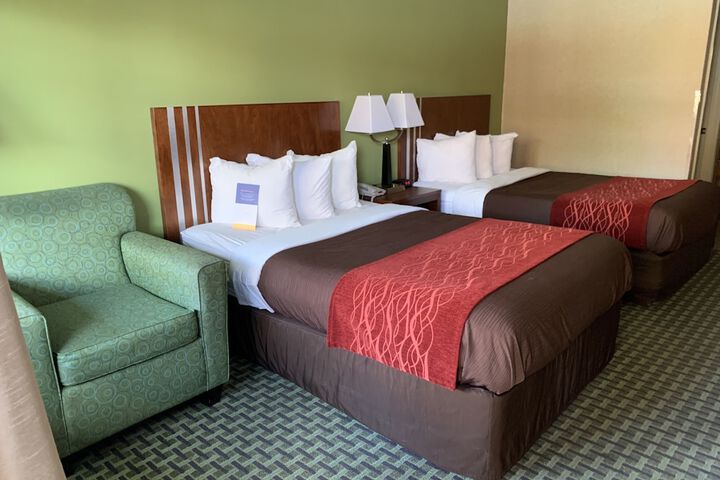 Room 49 of 87