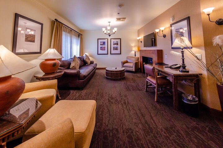 Lodge at Feather Falls Casino