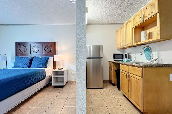 Room 35 of 38