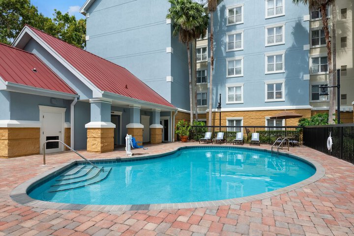 Pool 4 of 49