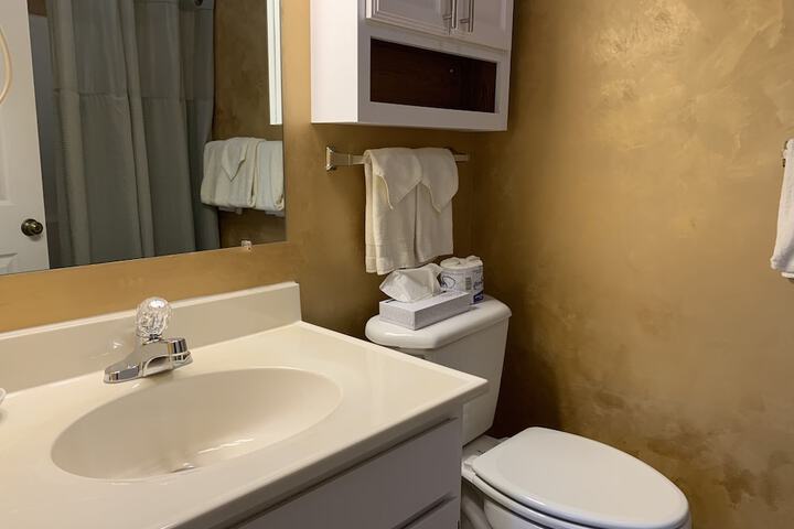 Room 85 of 188