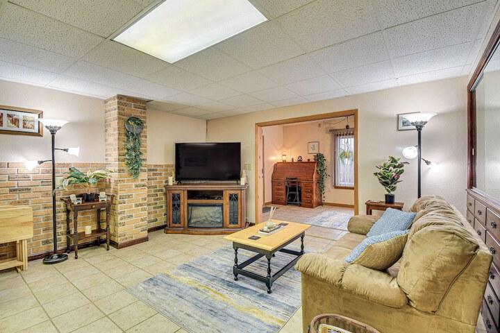 Montour Falls Apartment 3 Mi to Seneca Lake!