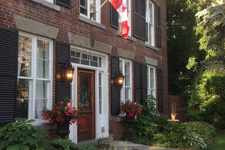 Auberge Chesleys Inn