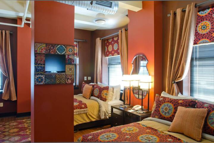 The Giacomo Niagara Falls NY an Ascend Collection Hotel
