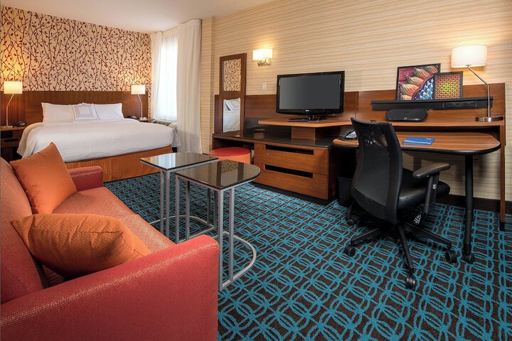 Room 14 of 25