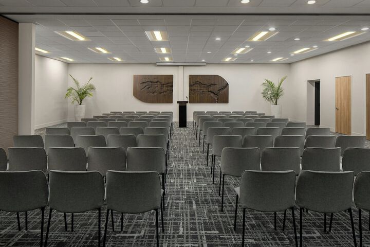 AC Hotel by Marriott Portland Lake Oswego