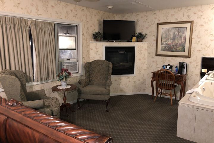 Room 15 of 52