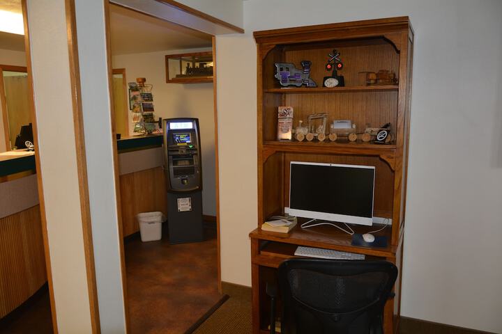 Locomotive Inn