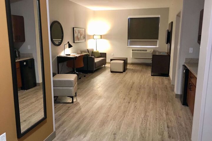 Room 17 of 52